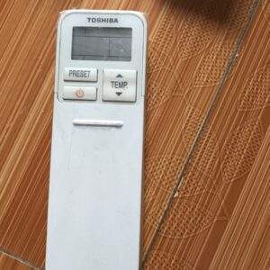 ĐK điều hòa toshiba nắp trượt chính hãng mới 85%