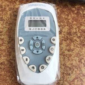 điều khiển điều hòa sumikura xanh ngọc hàng zin mới 85%